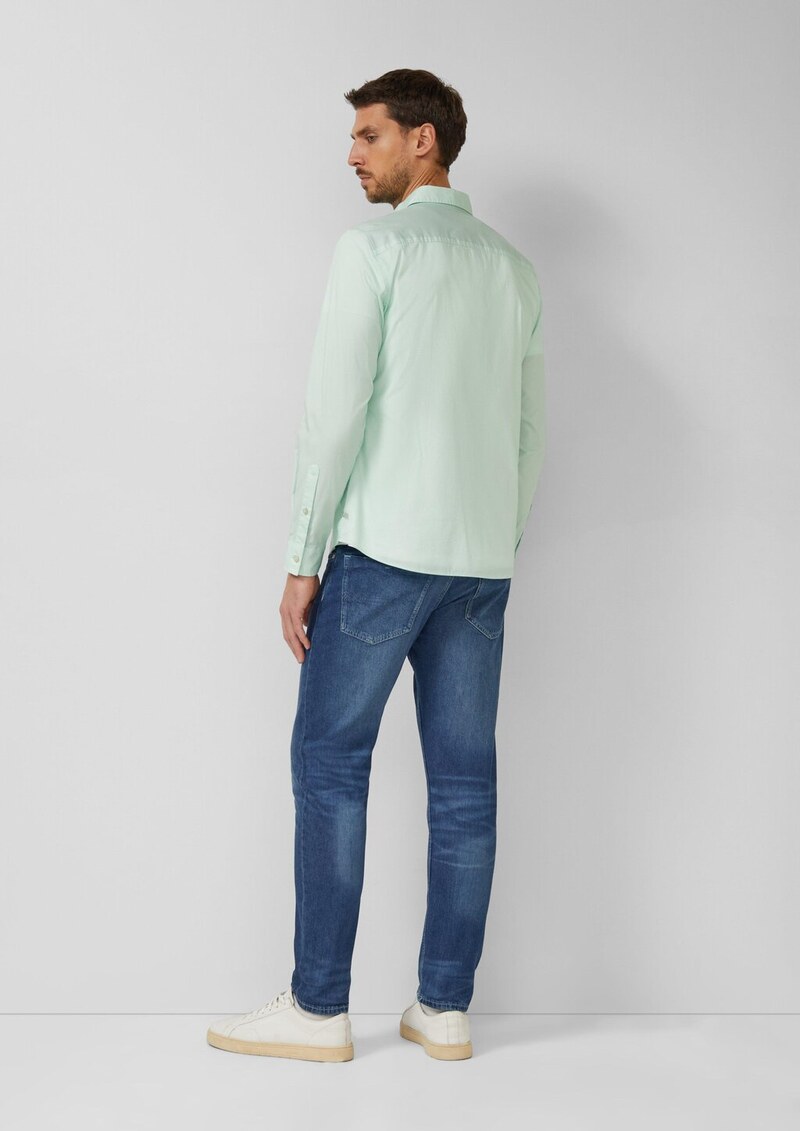 Slim Fit: Gemustertes Hemd mit Kentkragen