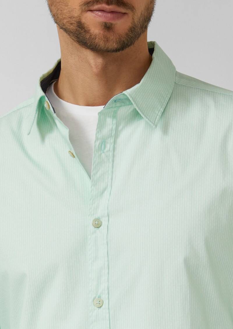 Slim Fit: Gemustertes Hemd mit Kentkragen