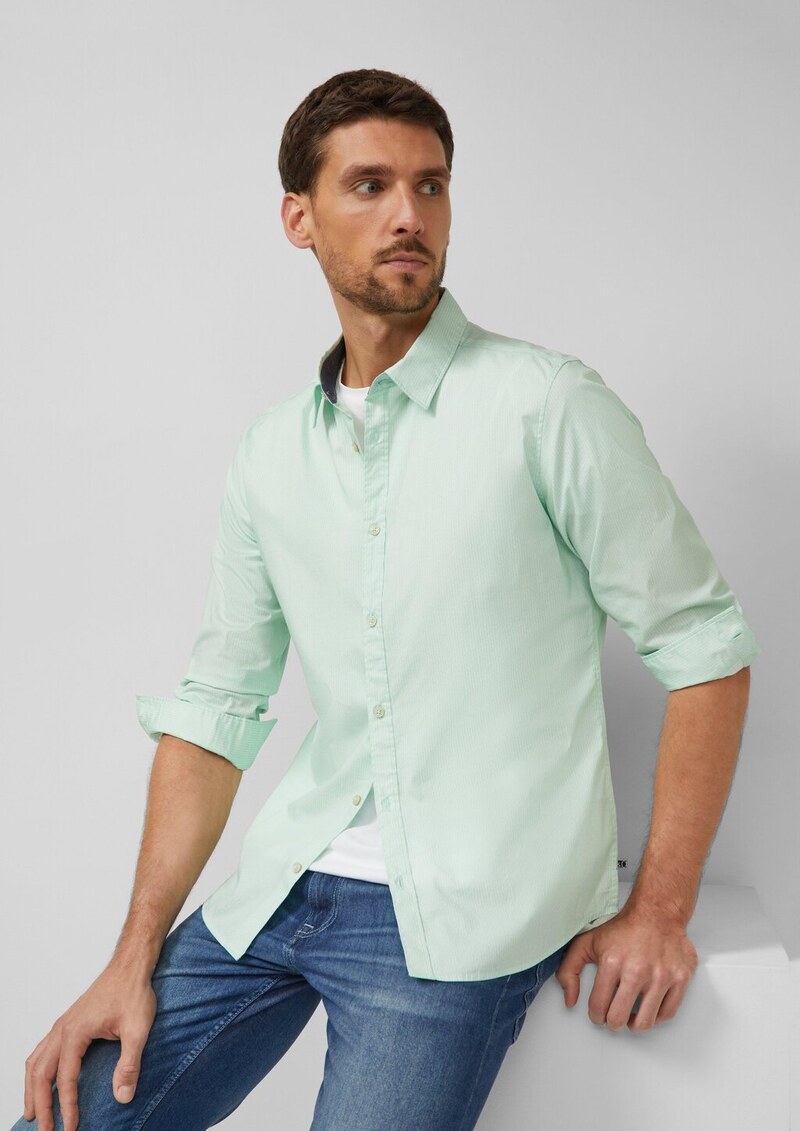 Slim Fit: Gemustertes Hemd mit Kentkragen