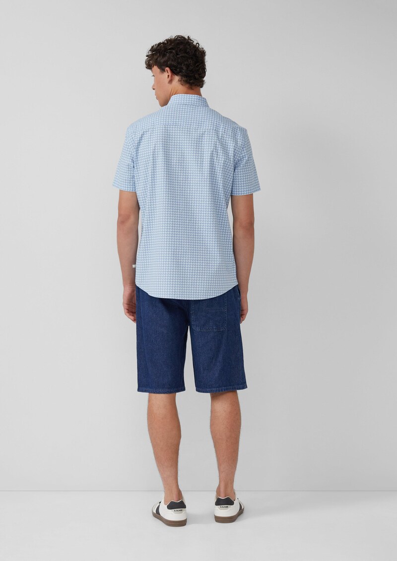 Regular Fit: Gemustertes Kurzarmhemd aus Baumwolle mit Button-Down-Kragen