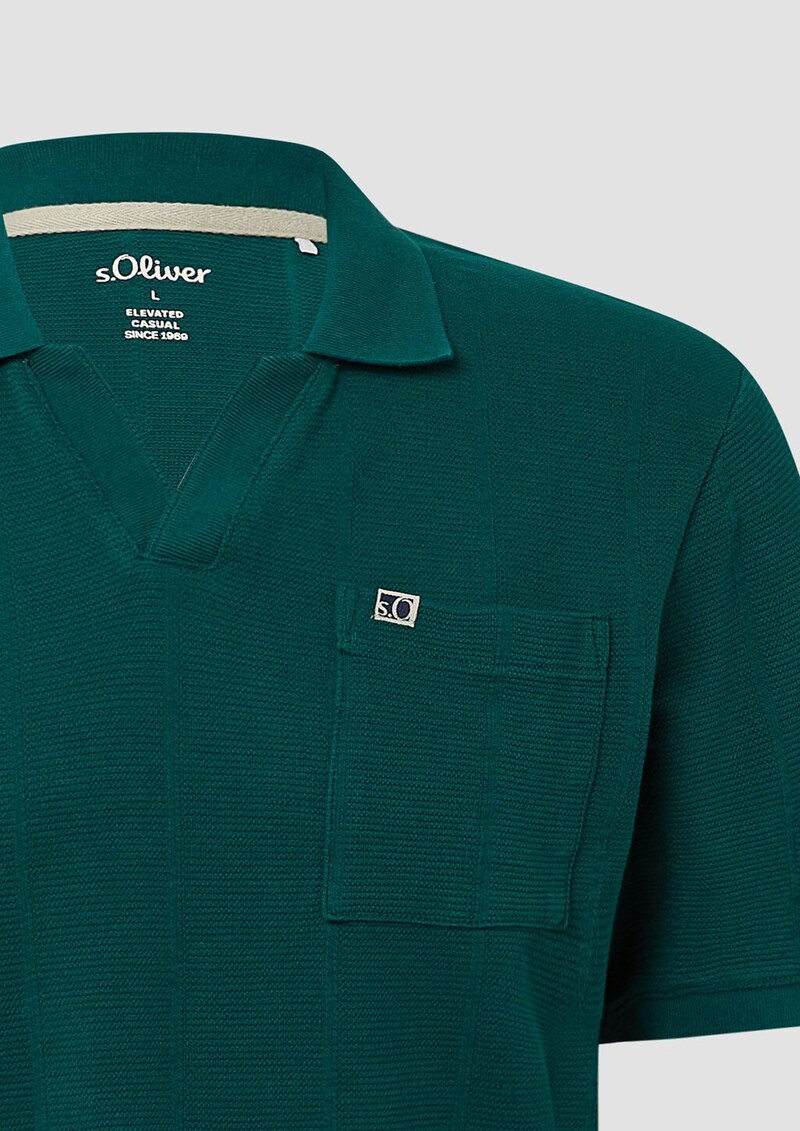 Poloshirt mit Struktur-Streifen und offenem Kragen
