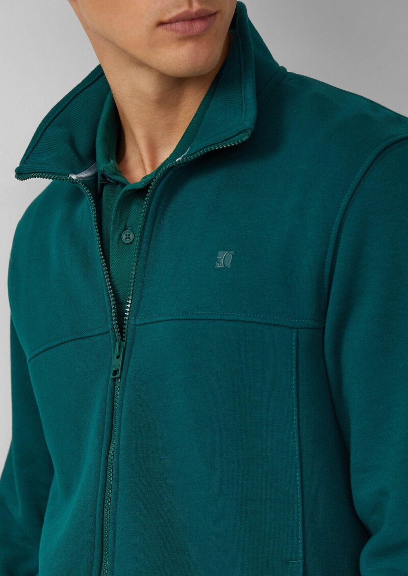 Sweatjacke mit Stehkragen und Logo-Detail