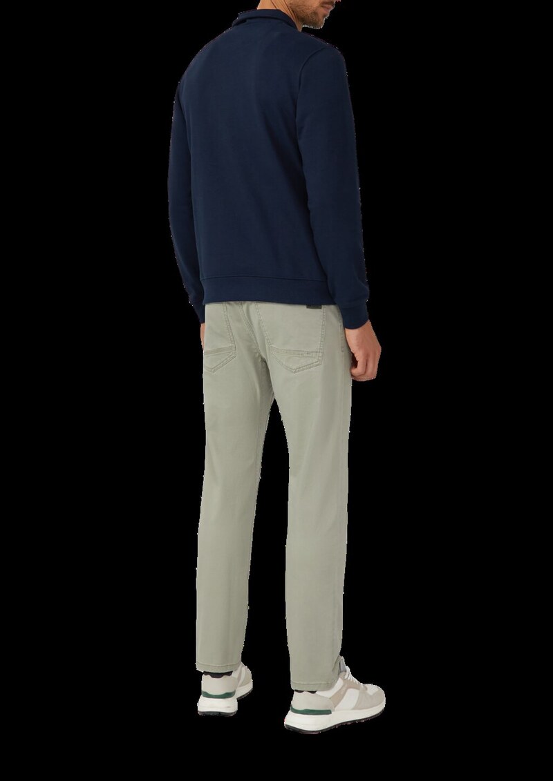 Sweatshirt mit Eingrifftaschen und Label-Patch