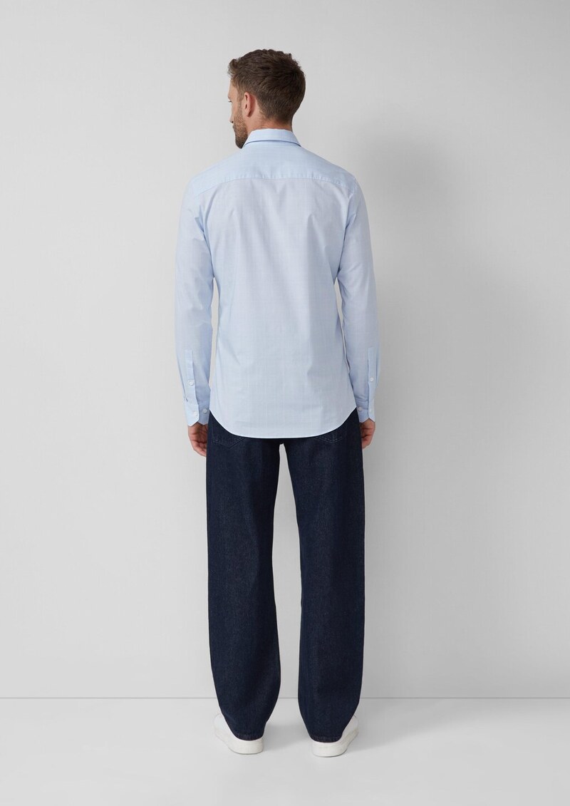 Tailored Fit: Fein kariertes Langarmhemd aus Baumwollstretch