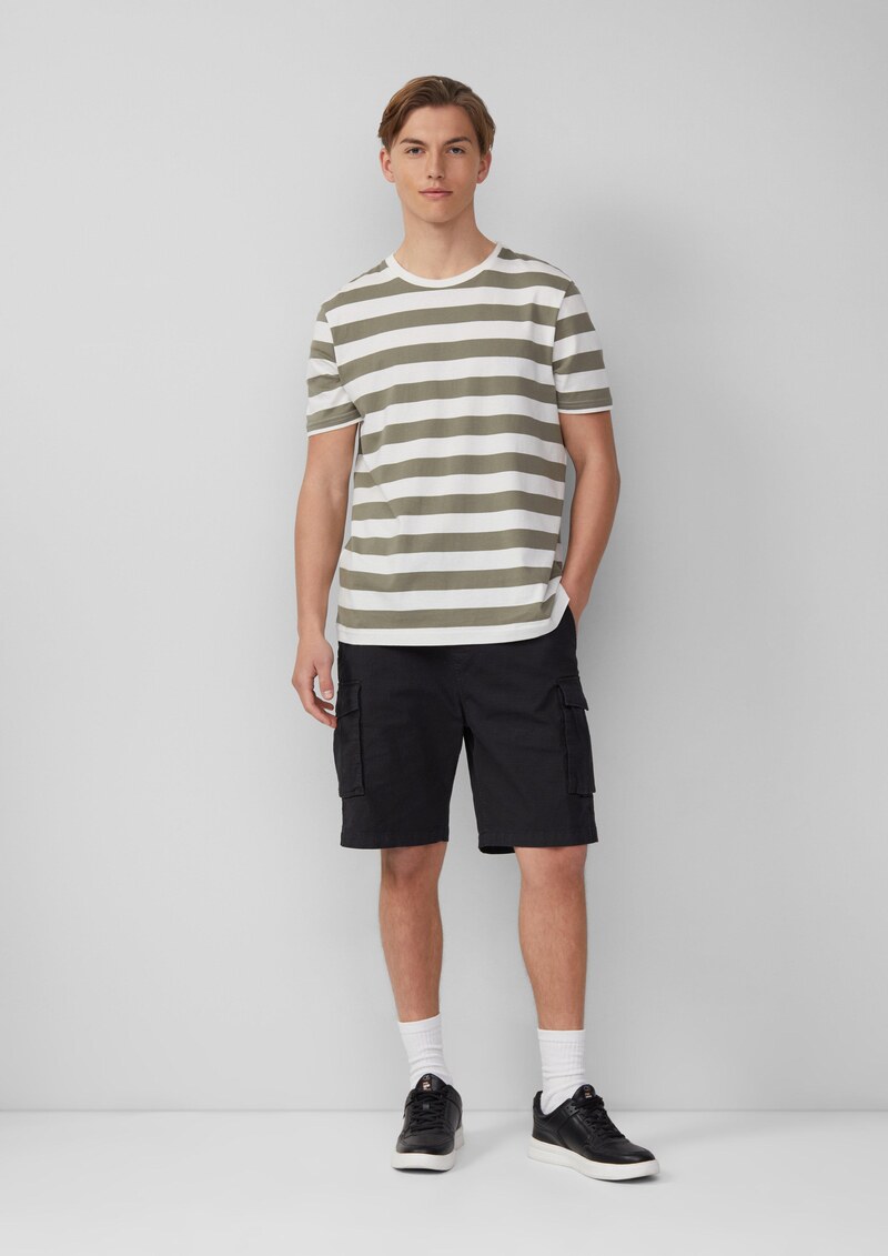 T-Shirt mit Rundhalsausschnitt und Blockstreifen