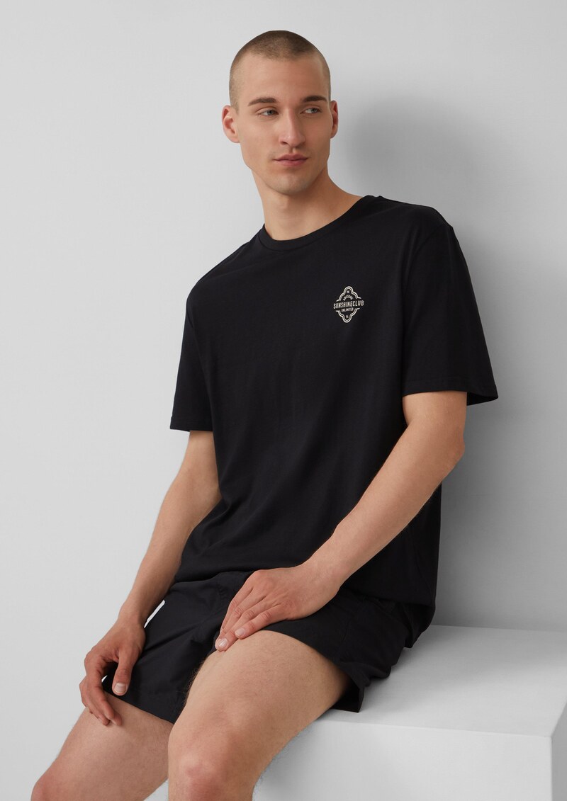 T-Shirt mit kleinem Print