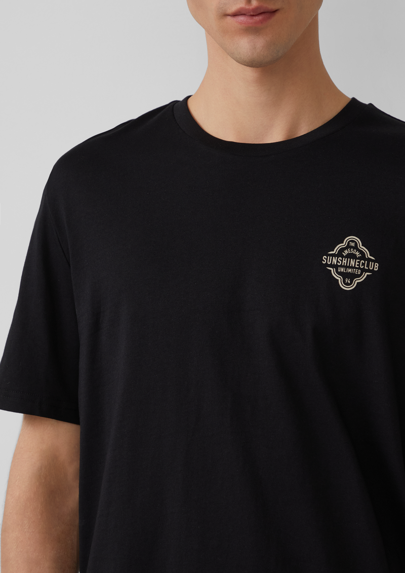 T-Shirt mit kleinem Print