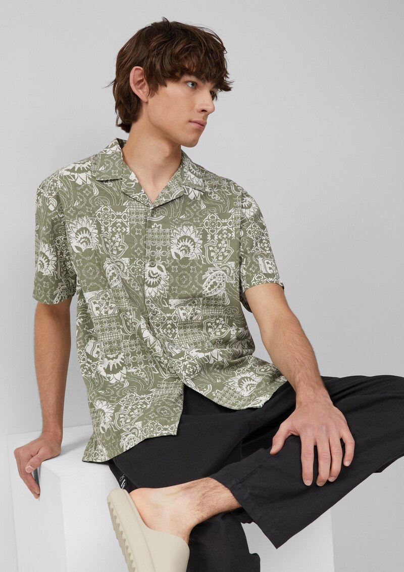 Resort Fit: Baumwollhemd mit All-over-Print