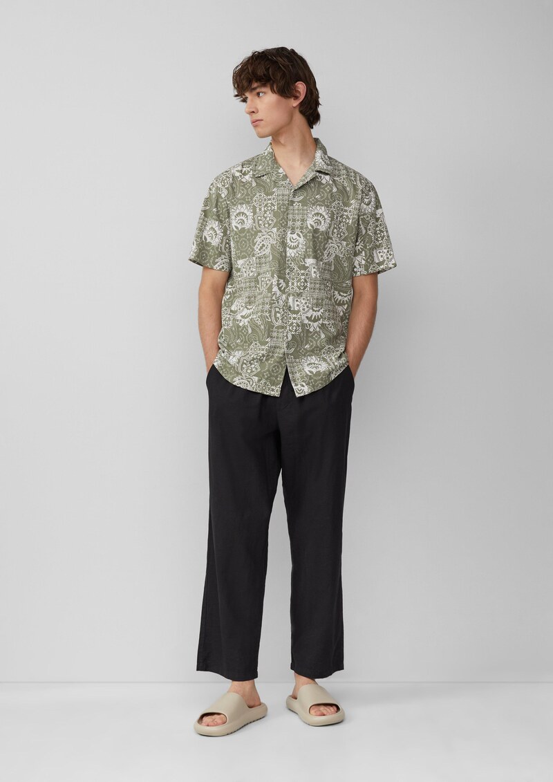 Resort Fit: Baumwollhemd mit All-over-Print