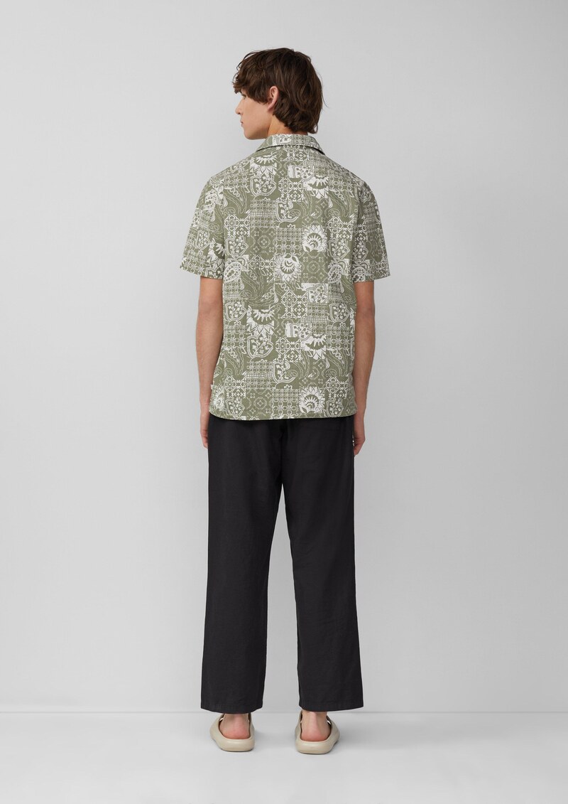 Resort Fit: Baumwollhemd mit All-over-Print