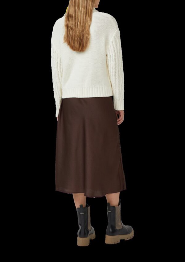 Strukturierter Midi-Rock aus fließender Ware