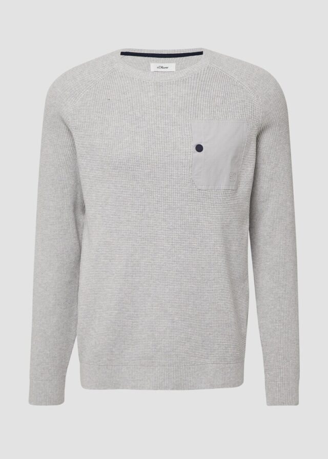 Strickpullover mit Brusttasche und Druckknopf