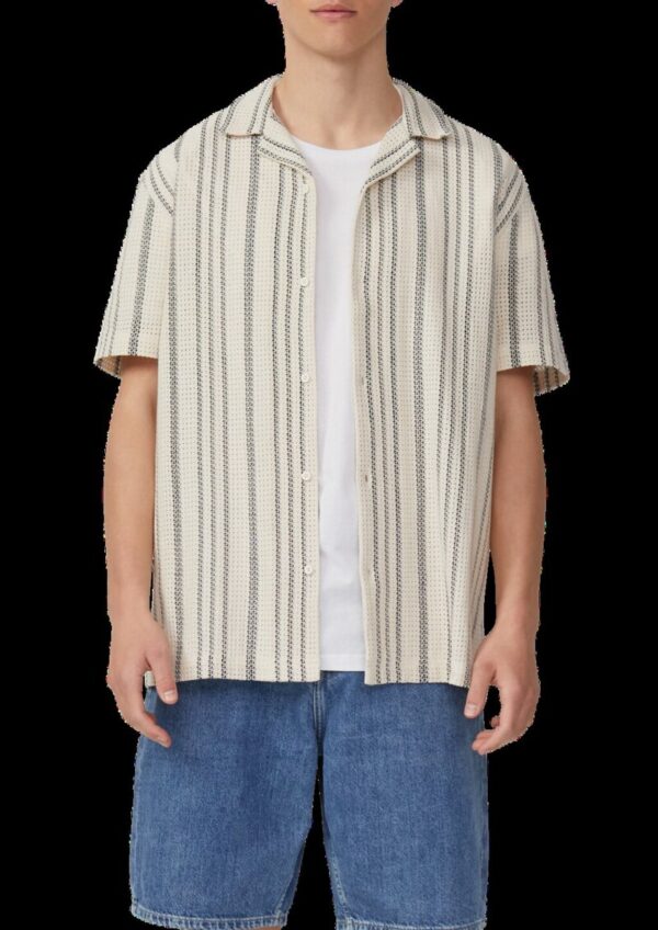 Resort Fit: Kurzarmhemd mit Strukturstreifen
