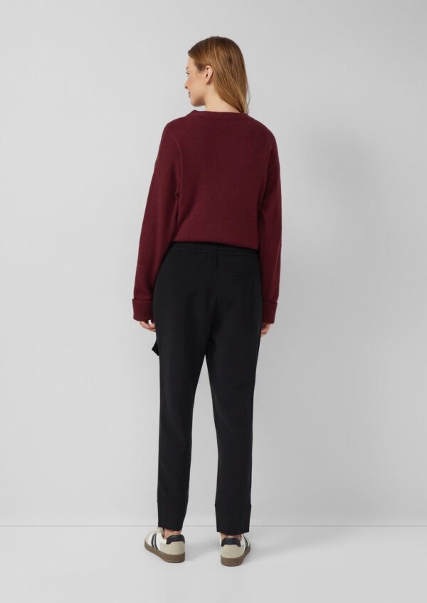 7/8-Hose mit Ziertaschen im Cargo-Stil