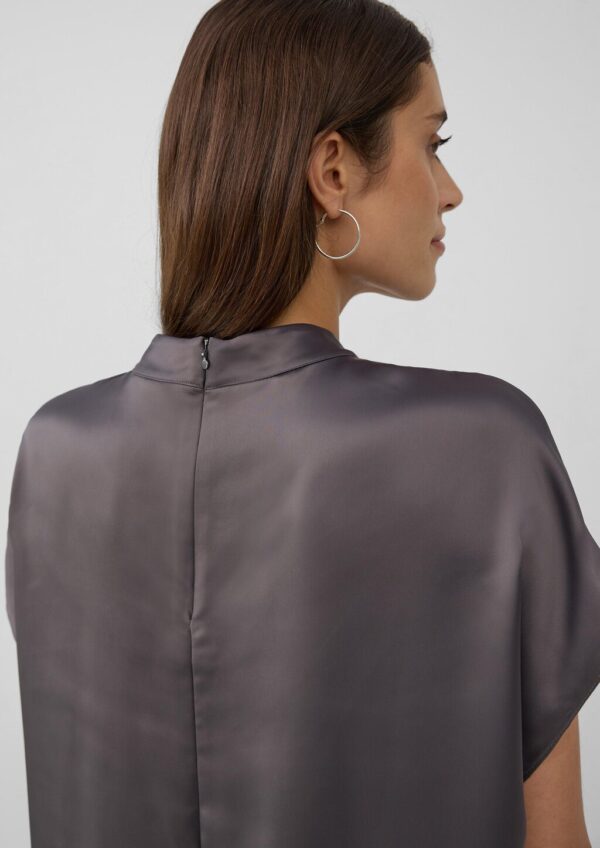 Fließende Satin-Bluse im Loose Fit