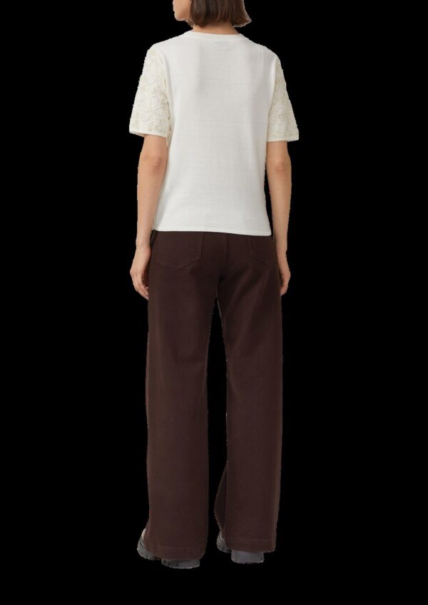 Floral gemustertes Shirt mit Pailletten und Glitzergarn