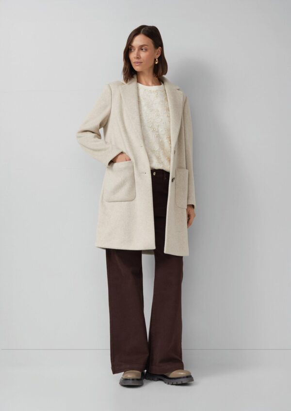 Floral gemustertes Shirt mit Pailletten und Glitzergarn