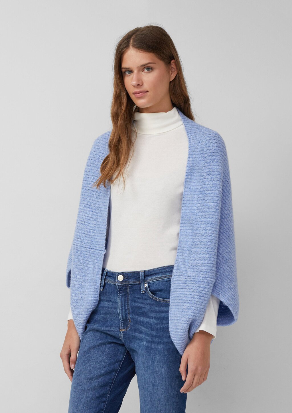 O-Shape-Poncho aus Wollmix