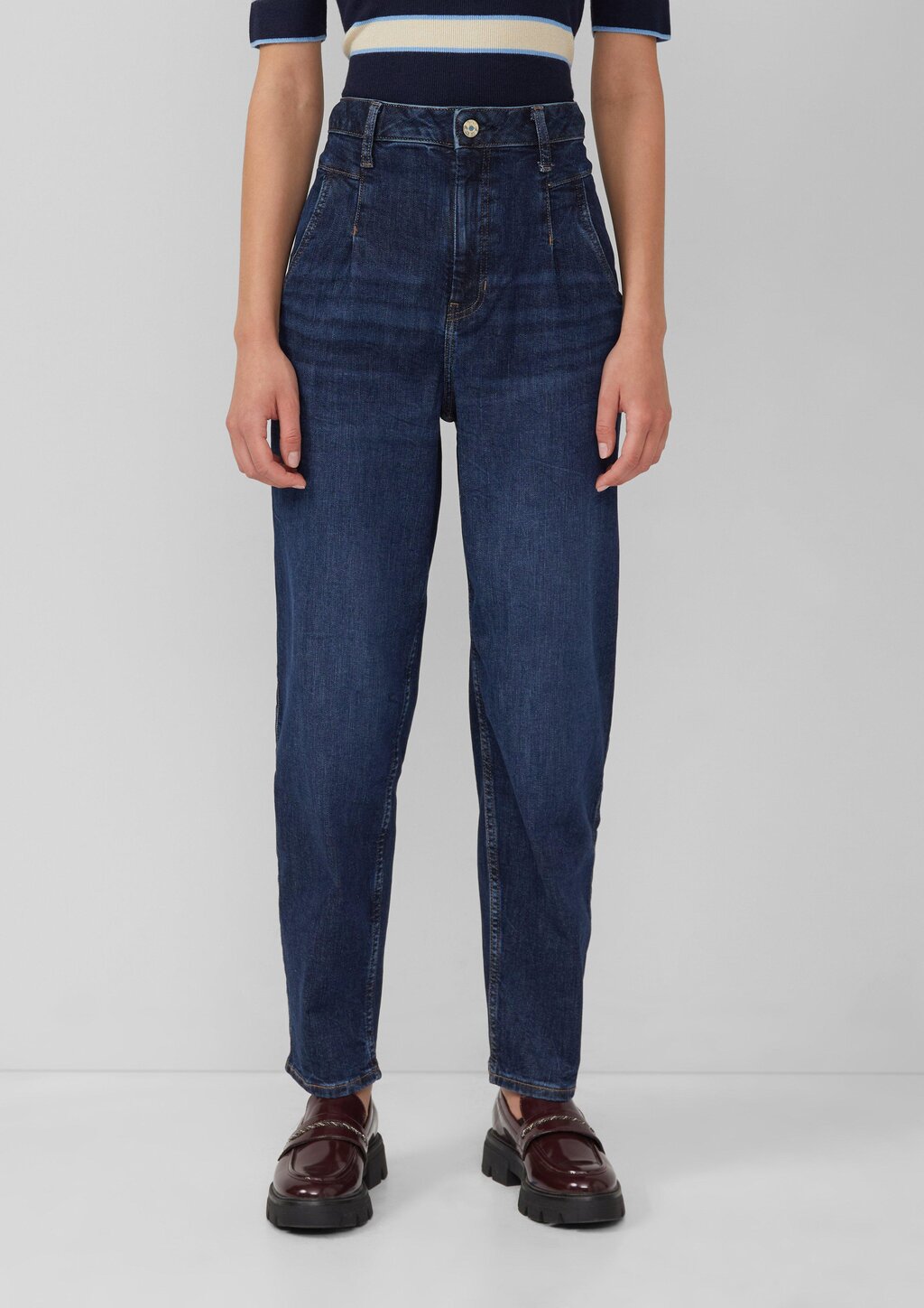 Ankle Jeans / Regular Fit / High Rise / Barrel Leg / 360° Denim