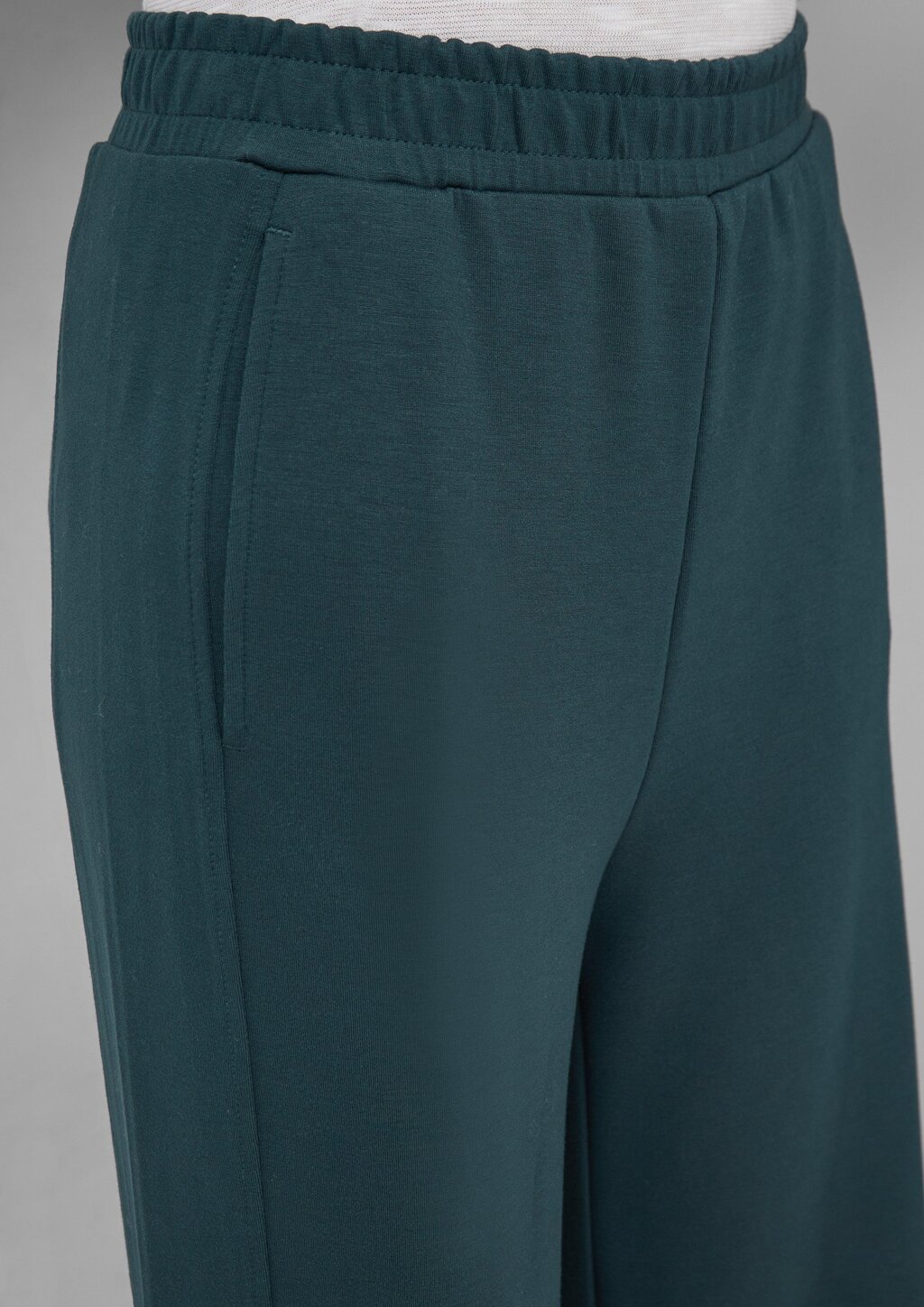 Scuba-Jogpants mit Wide Leg und Elastikbund