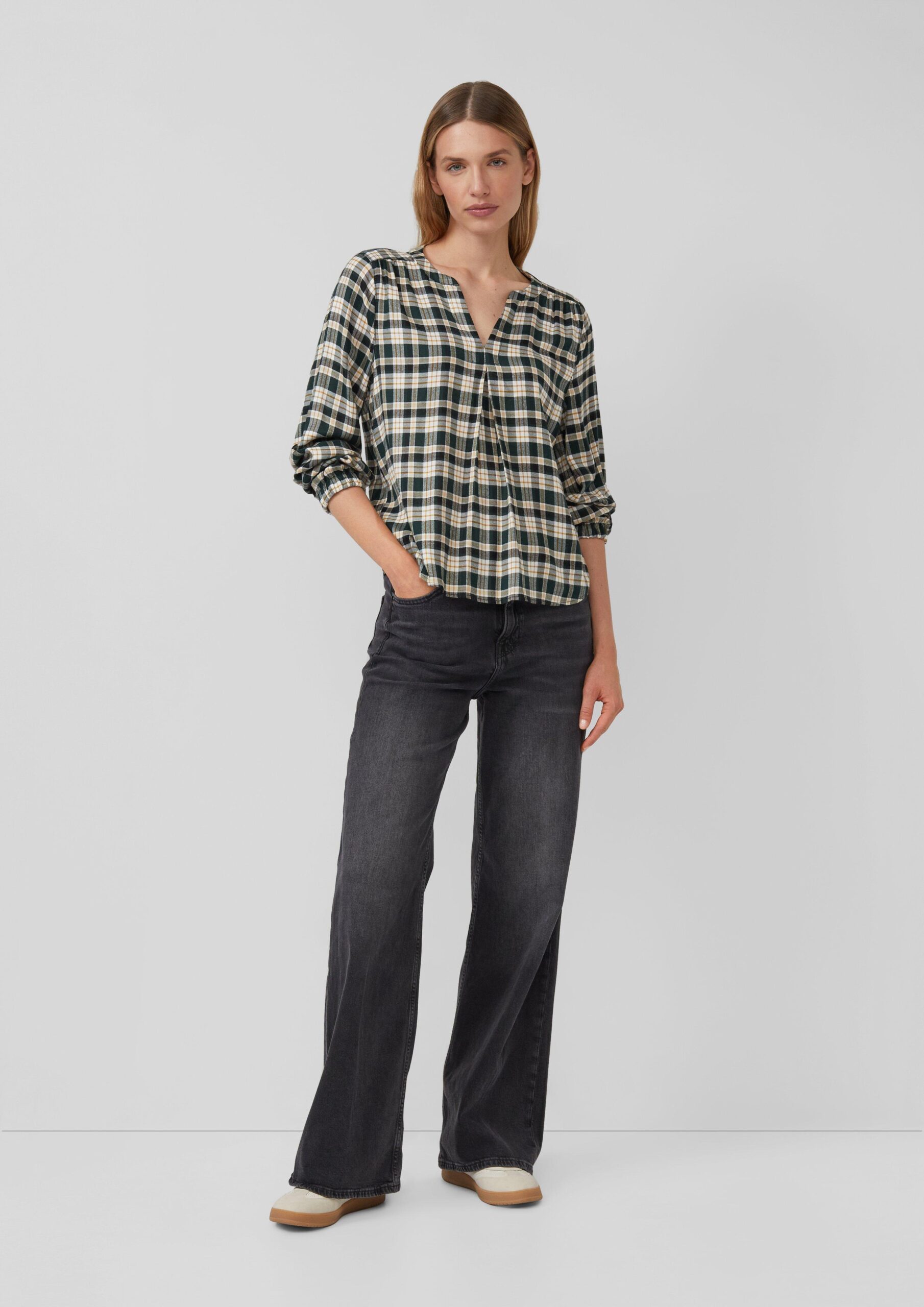 Karo-Bluse mit Faltendetail und elastischen Ärmelbündchen