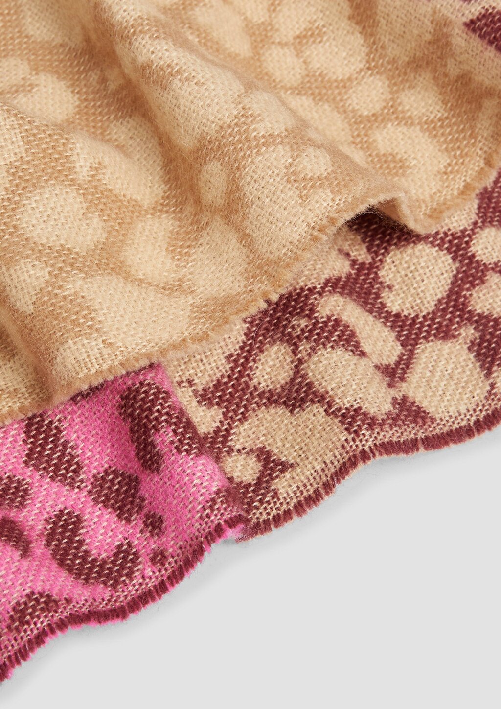 Eleganter Leo-Loop-Schal aus strukturiertem Jacquard