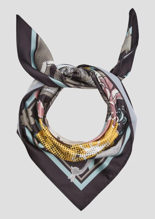 Bunt gemustertes Satintuch