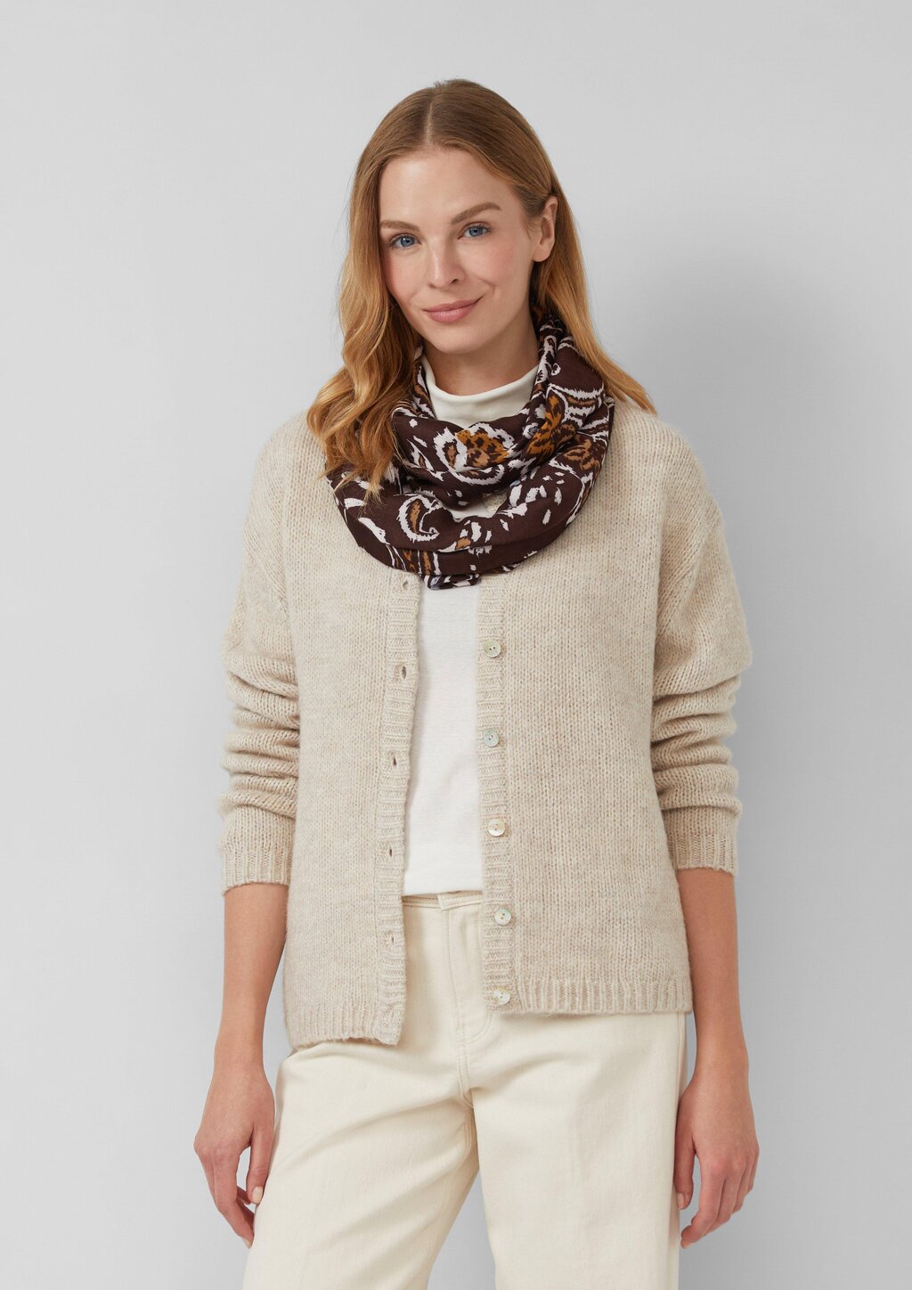 Loop-Schal mit floralem Print