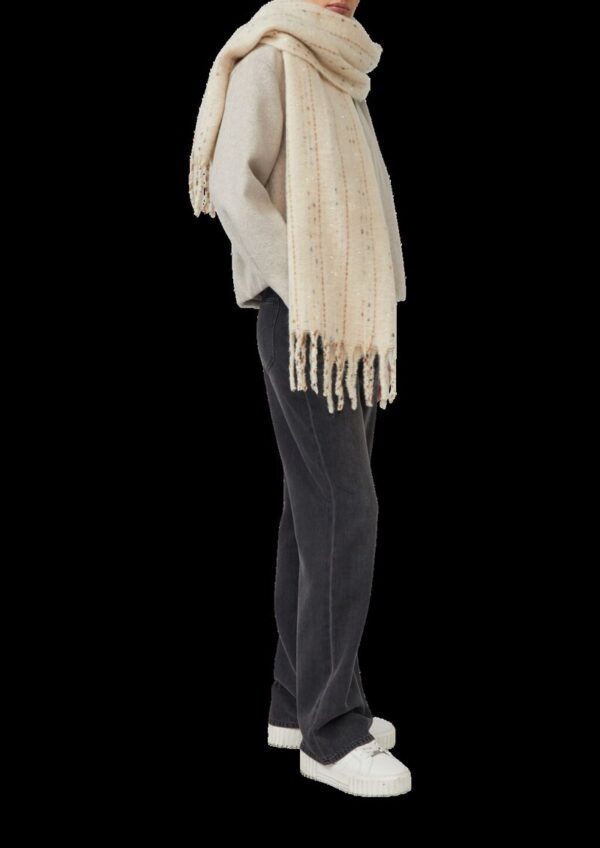 Fransen-Schal mit Glitzergarn