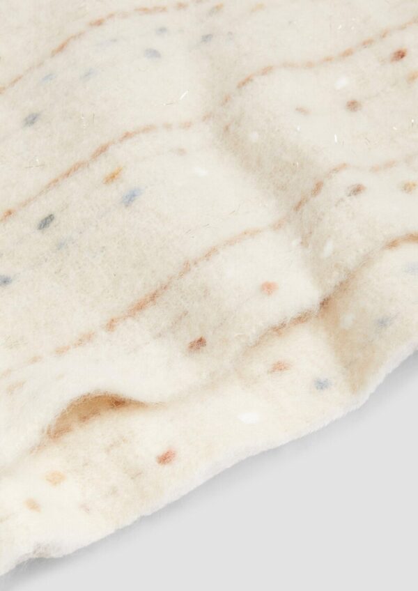 Fransen-Schal mit Glitzergarn