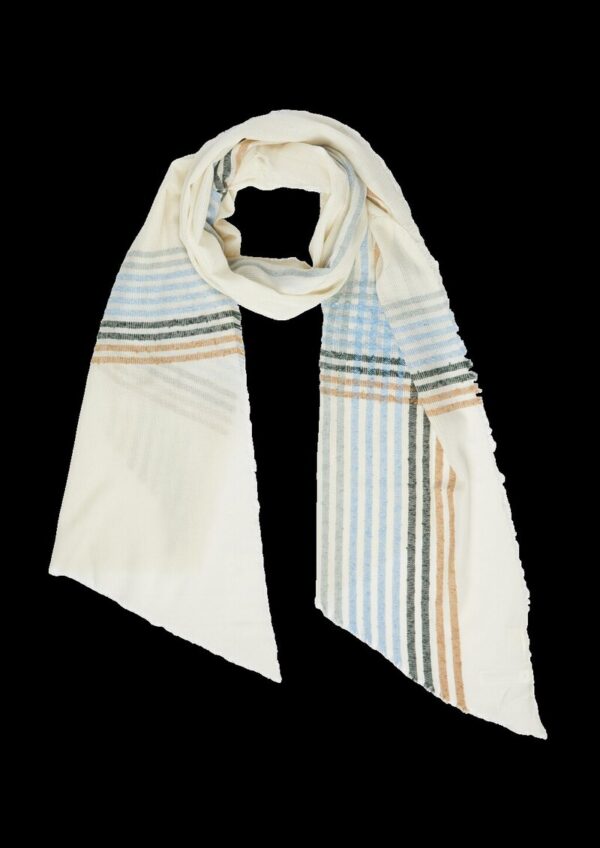 Schal mit Karo-Muster