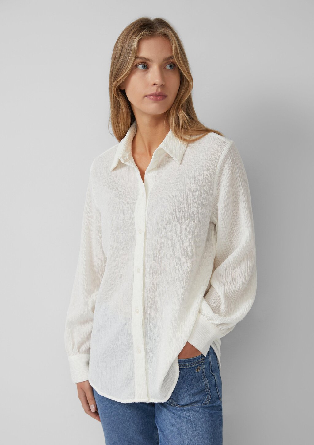 Elastisch Strukturbluse mit Raffung am Rücken