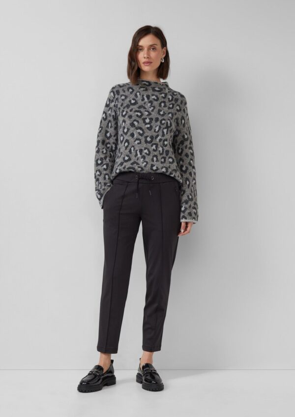 Jogpants mit Elastikbund und Biesen