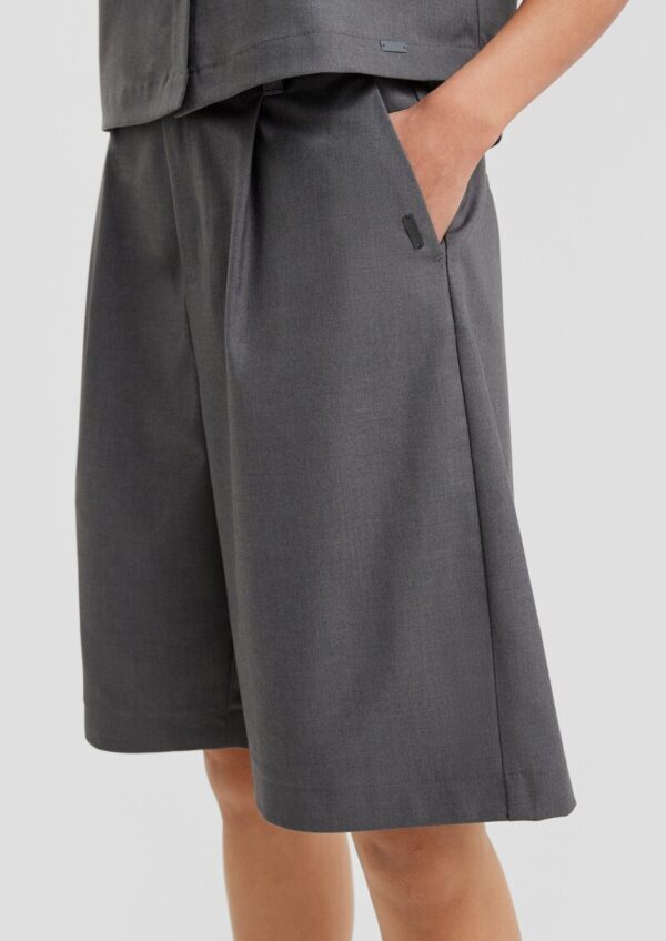 Melierte Bermuda mit Bundfalte