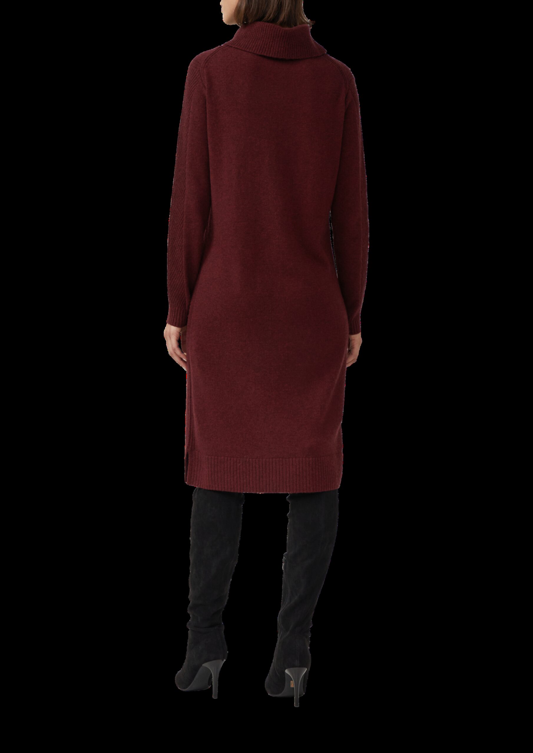 Gestricktes Midikleid mit Rollkragen und Ajourdetails