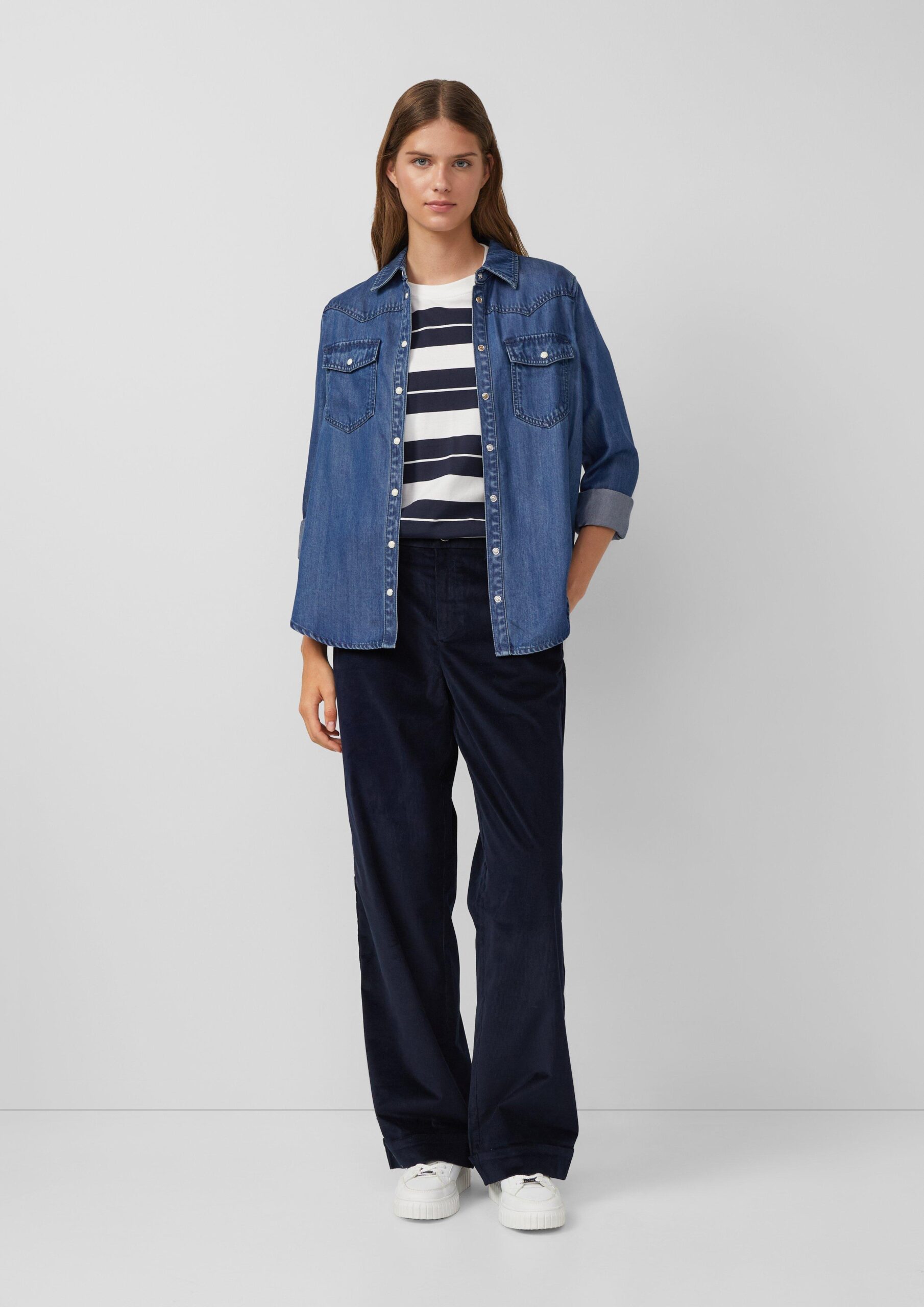 Cordhose mit Wide Leg und fixiertem Umschlag