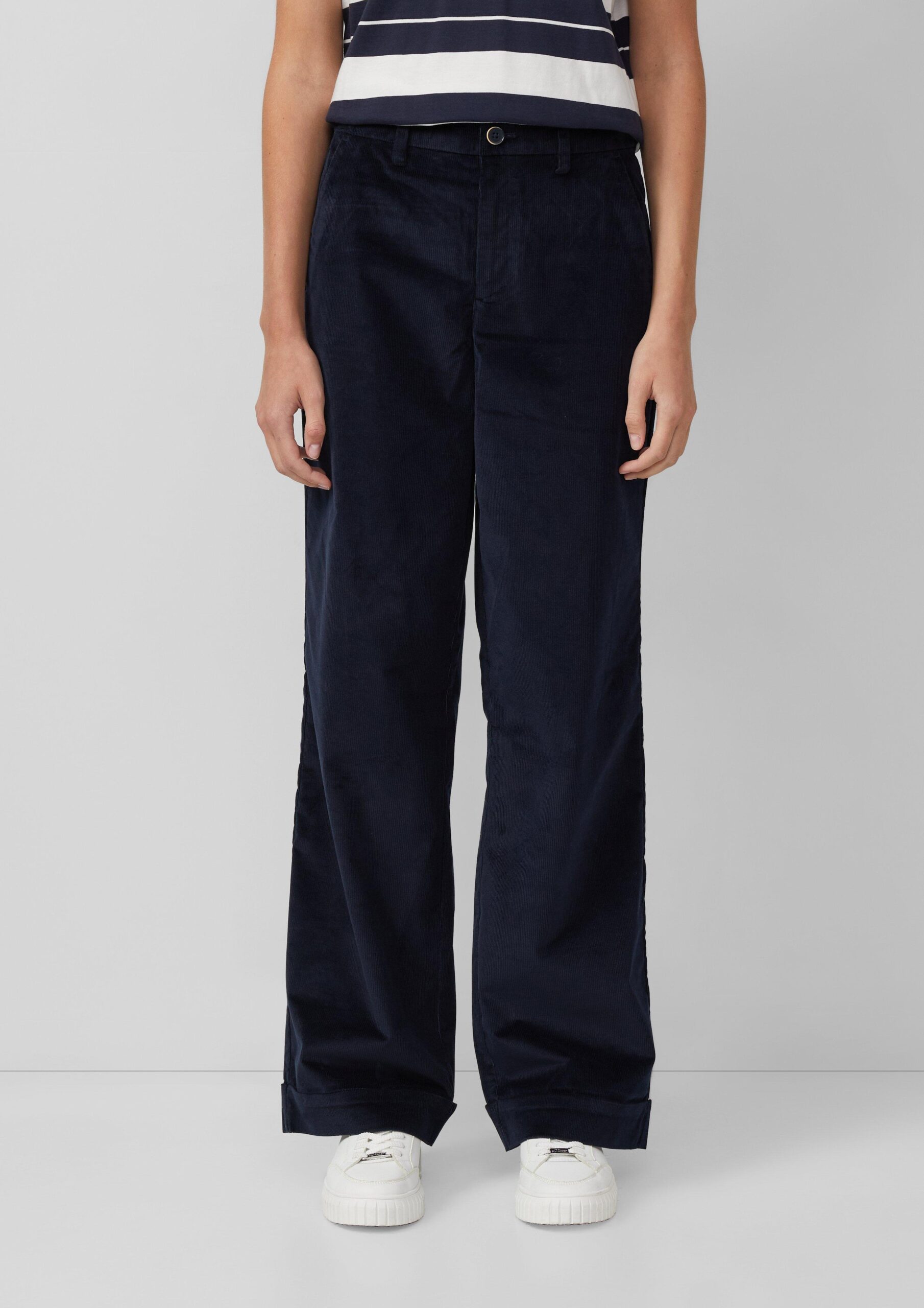 Cordhose mit Wide Leg und fixiertem Umschlag