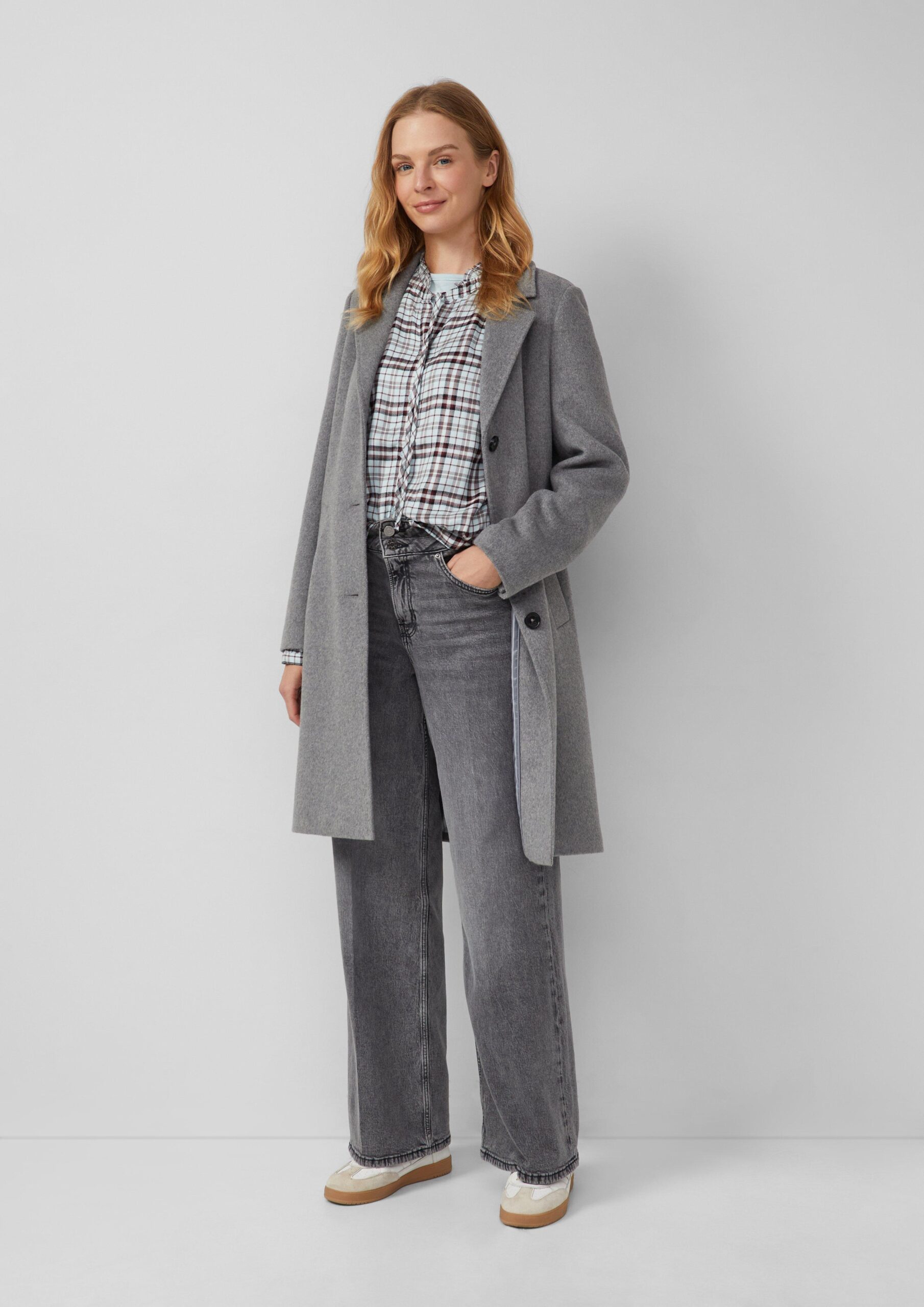 Karierte Hemdbluse im Relaxed Fit mit Rüschenkragen