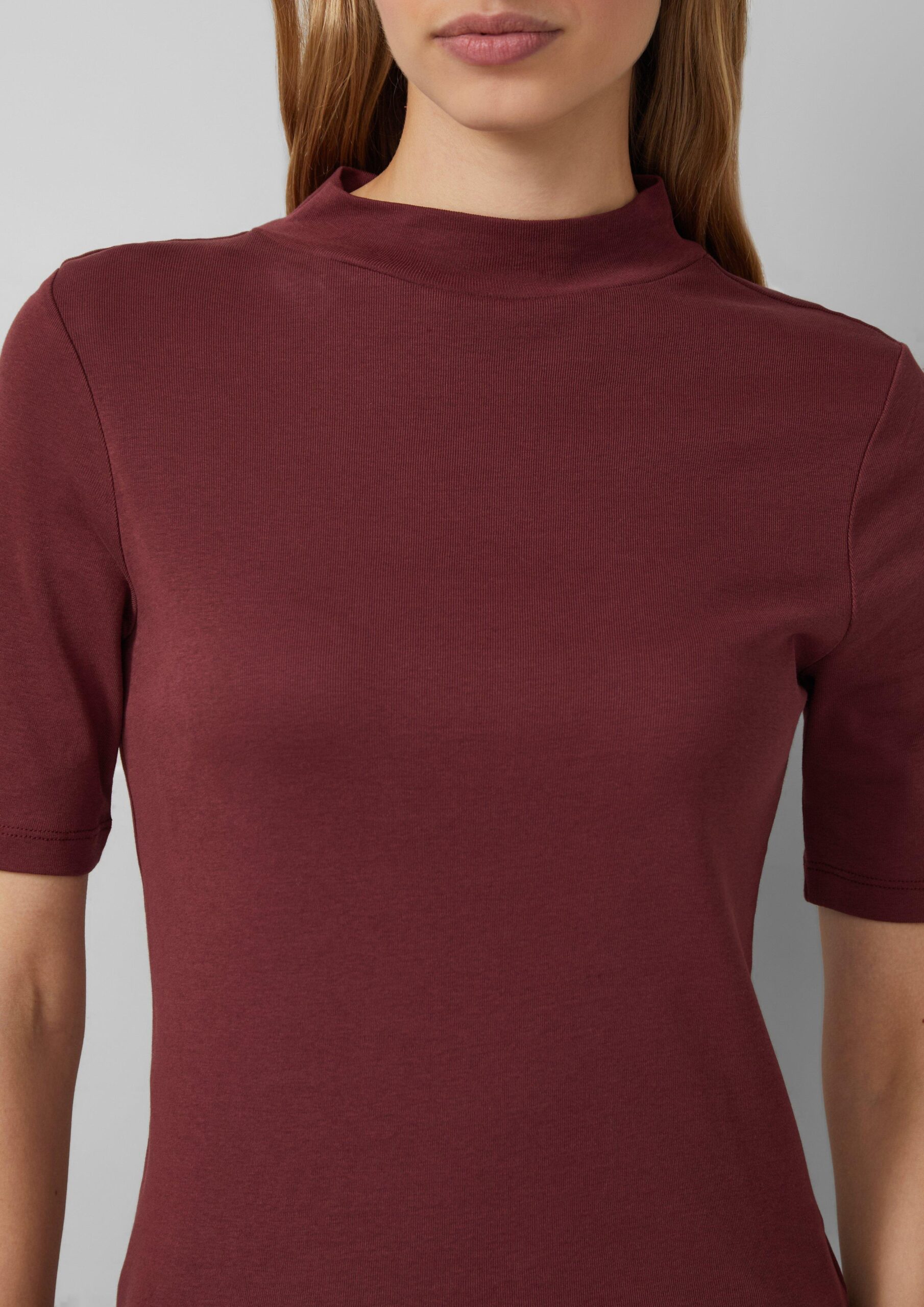 Shirt mit Halbarm im Slim Fit