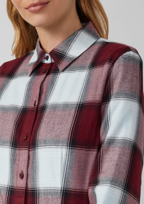 Taillierte Hemdbluse aus Flanell