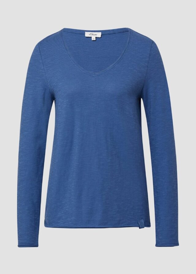 Jersey-Shirt mit V-Ausschnitt und Rollsaum