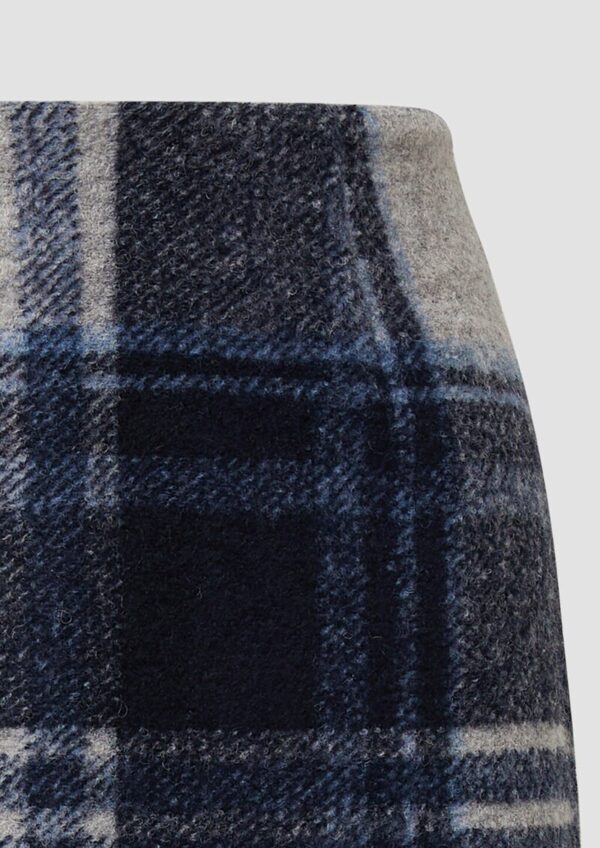 Kurzer Wollmix-Rock mit Karo-Muster