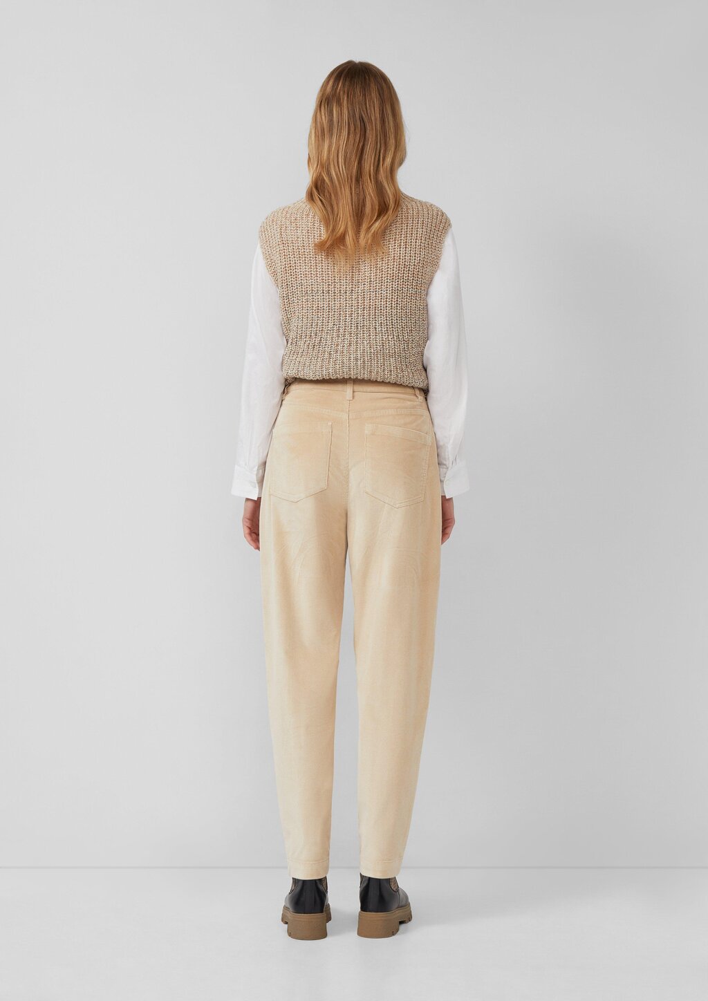 Barrel Leg Feincordhose im Relaxed Fit