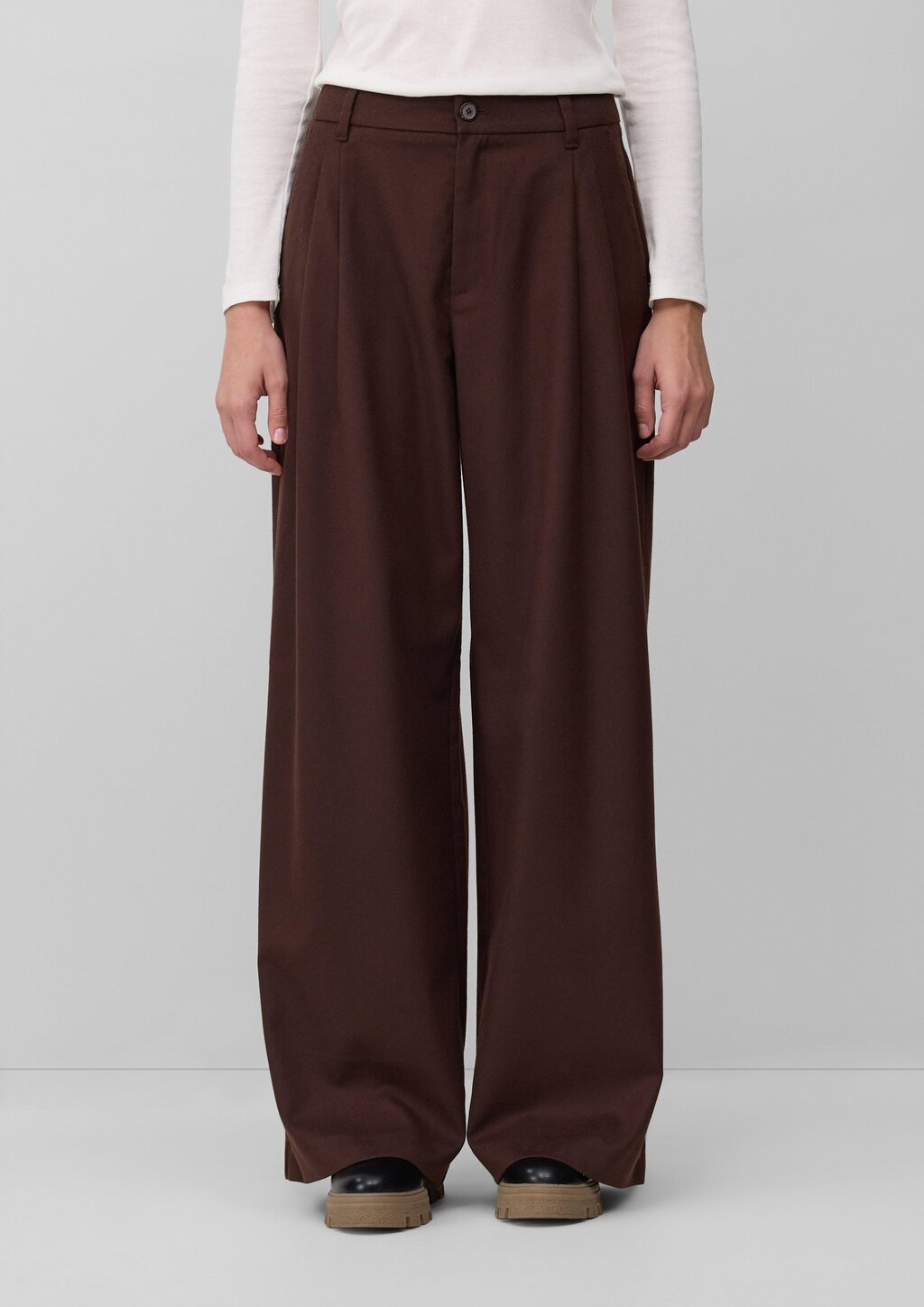 Flanell-Hose mit Bundfalten und weitem Bein