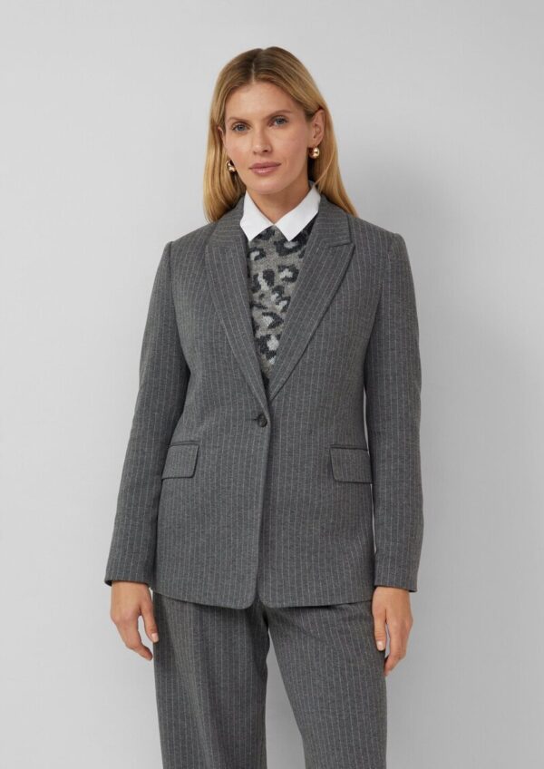 Antaillierter Blazer mit Nadelstreifen