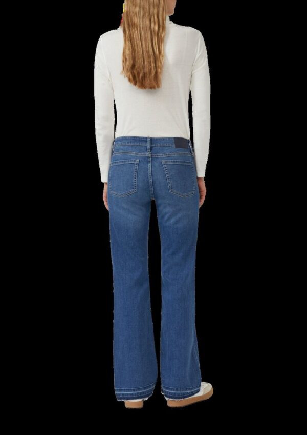 Jeans / Slim Fit / Mid Rise / Flared Leg / offener Saum