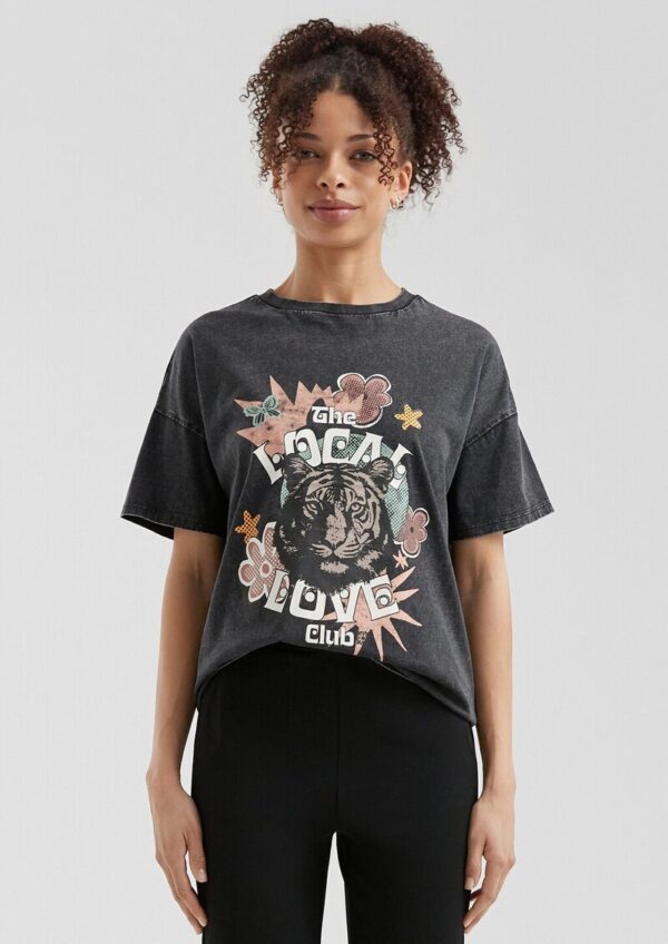 Gewaschenes T-Shirt im Oversized Fit