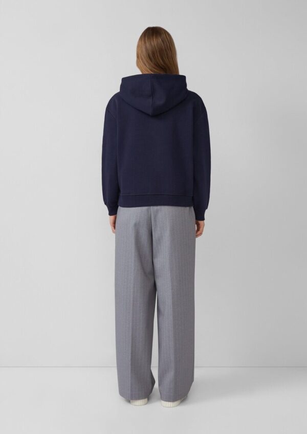 Angeraute Sweatshirtjacke mit Stickerei