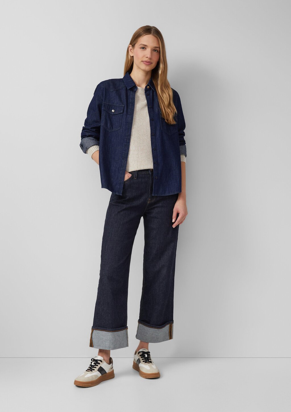 Weiches Shirt mit Waffelstruktur im Relaxed Fit