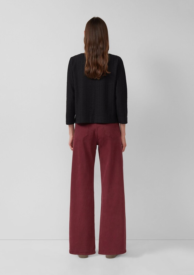 Strukturiertes Shirt mit verkürztem Ärmel